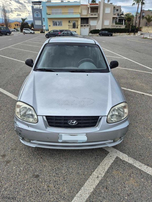 Hyundai Accent '04