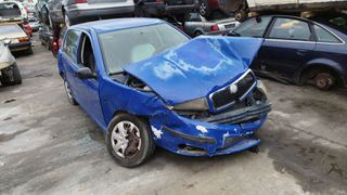 Skoda Fabia 2005-thumb-2