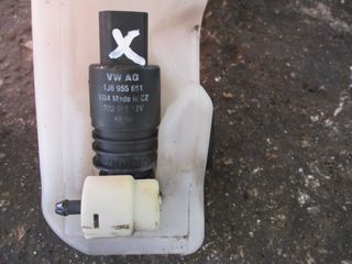 Δοχείο Νερού Υαλοκαθαριστήρων Seat Ibiza '05 (Προσφορά 25 ευρώ).
