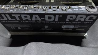 Behringer Di DI4000 V2 4-Channels-thumb-2
