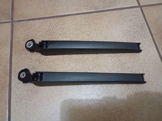 Πωλούνται καπλαμαδες, ποτηροθήκη και πίσω βραχίονες υαλοκαθαριστήρα για VW POLO 9N 2002-2005