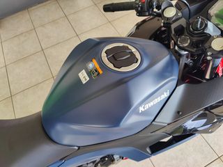 Kawasaki Ninja 500 2026 SPECIAL EDITION-thumb-5