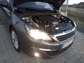 Peugeot 308 2016 1.2 e-THP Style-thumb-63