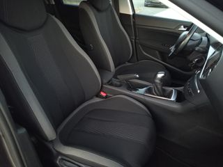 Peugeot 308 2016 1.2 e-THP Style-thumb-42