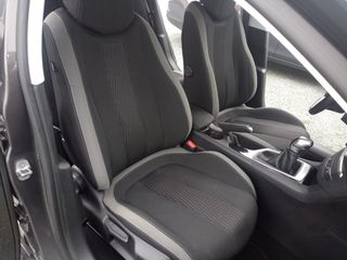Peugeot 308 2016 1.2 e-THP Style-thumb-46