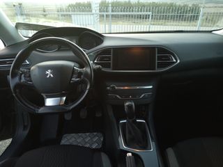 Peugeot 308 2016 1.2 e-THP Style-thumb-24