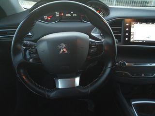 Peugeot 308 2016 1.2 e-THP Style-thumb-27