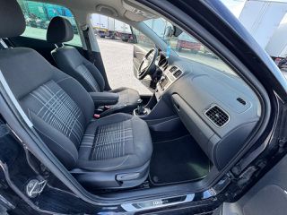 Volkswagen Polo 2015 LOUNGE / EURO 6b-thumb-13