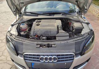 Audi TT 2009 Roadster TFSI 2.0-thumb-8
