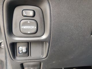 Citroen C1 2016 SHINE EDITION 1.2 VVTI-thumb-17