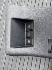 Τoyota Yaris 18 HYBRID Διακοπτες Κλιματισμου κλπ-thumb-8