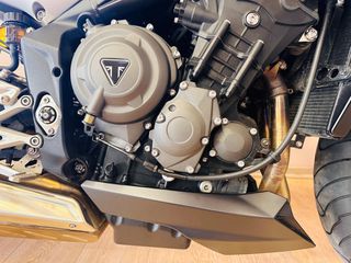 Triumph Street Triple 765 2021 RS - ΑΡΙΣΤΟ-1o Χερι-thumb-7