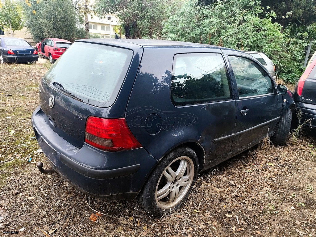 Volkswagen Golf 2004