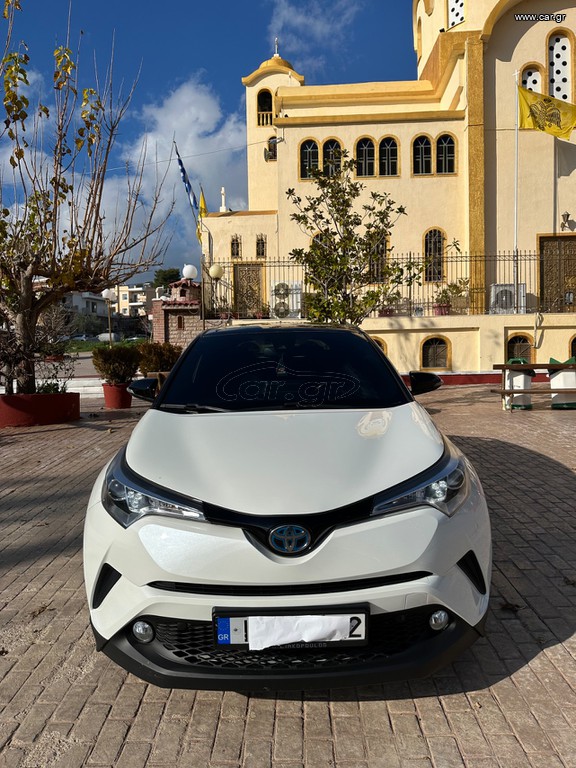 Toyota C-HR '18 BI-TONE