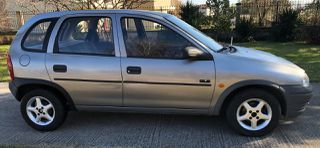 Opel Corsa 1995 CITY-thumb-9