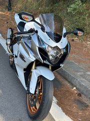 Suzuki GSX-R 1000 2010 GSXR