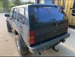 Nissan Terrano 2700td '90-thumb-1