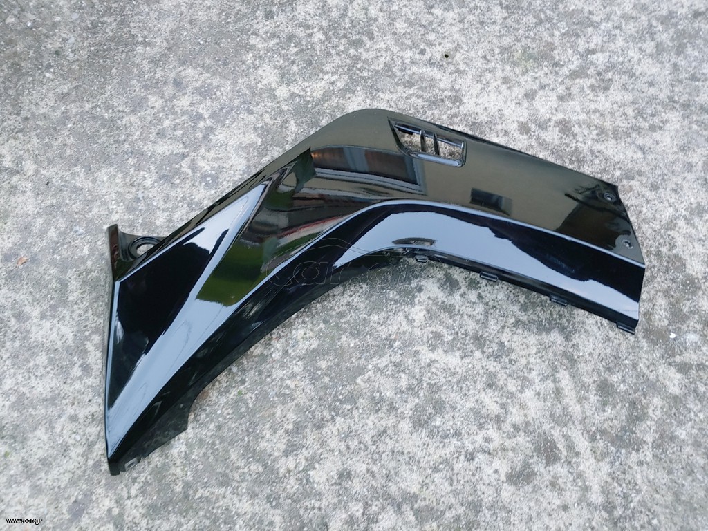 Ποδιά δεξιά crypton x 135
