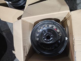 15" Renault Σιδερενιες ζάντες