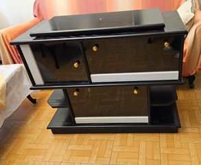 Έπιπλο τηλεόρασης