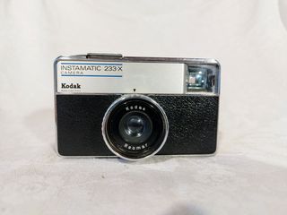 Kodak Instamatic 233-X