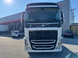 Volvo 2016 FH4 500-thumb-1