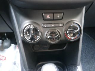 Peugeot 208 2016 1.6 Blue-HDi Active face lift Euro 6ΝΑVΙ ΟΘΟΝΗ-thumb-11