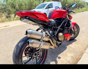 Ducati Streetfighter 2016 1098-thumb-1