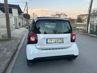 Smart ForTwo 2018-thumb-2
