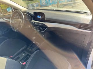 Ford Focus 2019 BUSINESS DIESEL 1.5 120 HP TDCi-thumb-6