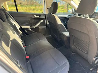 Ford Focus 2019 BUSINESS DIESEL 1.5 120 HP TDCi-thumb-8