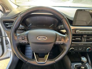 Ford Focus 2019 BUSINESS DIESEL 1.5 120 HP TDCi-thumb-15
