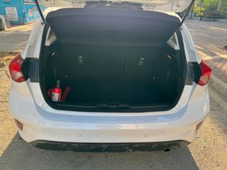 Ford Focus 2019 BUSINESS DIESEL 1.5 120 HP TDCi-thumb-28