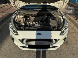 Ford Focus 2019 BUSINESS DIESEL 1.5 120 HP TDCi-thumb-29