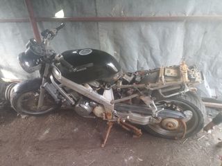 Honda bros 400