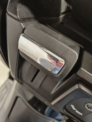 Suzuki Burgman 400 2018 ABS-thumb-15