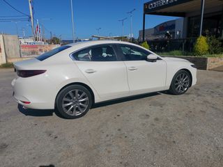 Mazda 3 2020-thumb-9