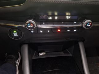 Mazda 3 2020-thumb-16