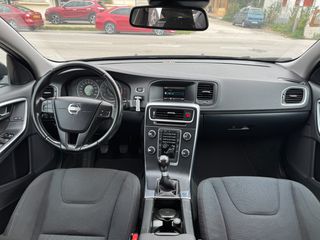 Volvo S60 2011 KINETIC D3-thumb-8