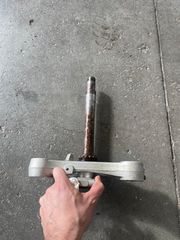 Σταύρος πιρουνιού ταφ v strom 650-thumb-2