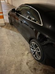 Audi A5 2009-thumb-6