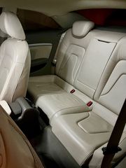 Audi A5 2009-thumb-14