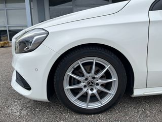 Mercedes-Benz A 180 2017 A180D AMG LINE FULL EXTRA ΗΛΙΟΡΟΦΗ-thumb-5