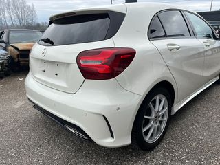 Mercedes-Benz A 180 2017 A180D AMG LINE FULL EXTRA ΗΛΙΟΡΟΦΗ-thumb-9