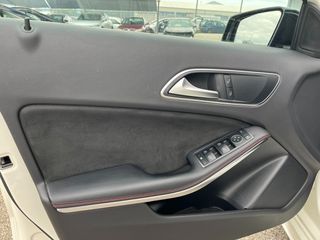 Mercedes-Benz A 180 2017 A180D AMG LINE FULL EXTRA ΗΛΙΟΡΟΦΗ-thumb-15
