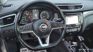 Nissan Qashqai 2018 1.2 DIG-T N-CONNECTA-thumb-29