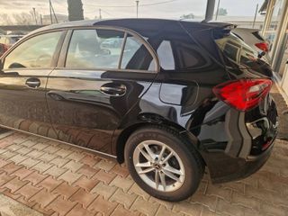Mercedes-Benz A 180 2019 D 7G-DCT-thumb-6