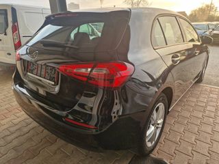 Mercedes-Benz A 180 2019 D 7G-DCT-thumb-7