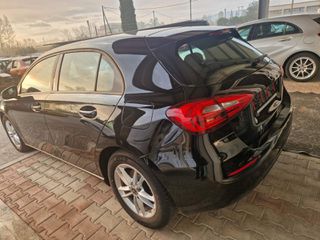 Mercedes-Benz A 180 2019 D 7G-DCT-thumb-8