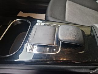 Mercedes-Benz A 180 2019 D 7G-DCT-thumb-15
